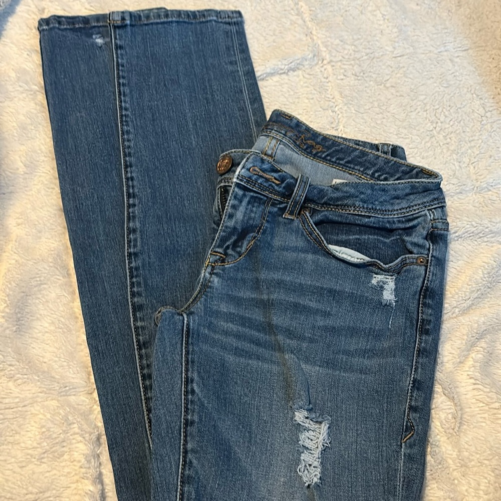 1R Ripped American Rag Skinny Jeans